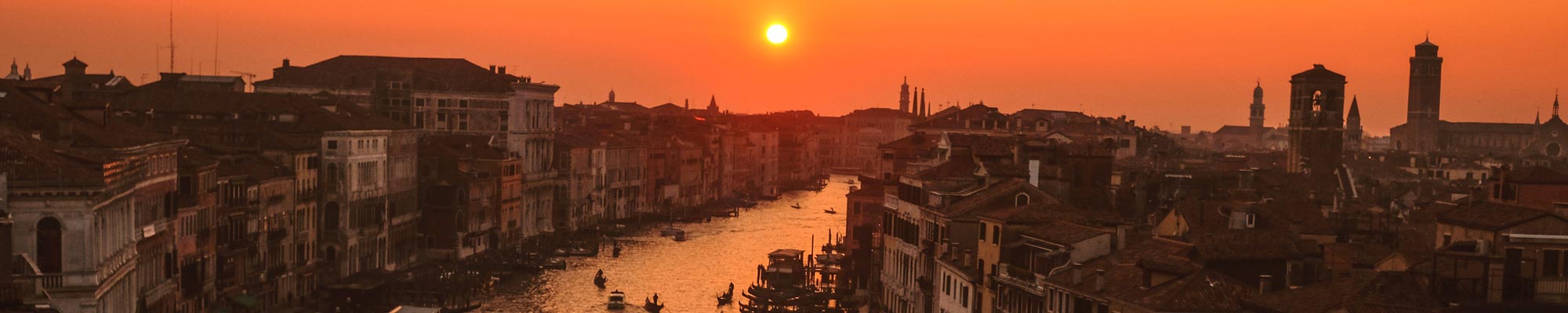 The Golden Luggage - Deposito bagagli Venezia stazione Santa Lucia e piazzale Roma per visitare Venezia in un giorno